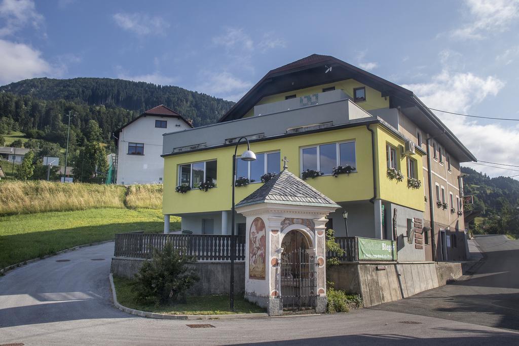 Gostilna Pension Blegos Poljane nad Škofjo Loko Exterior photo