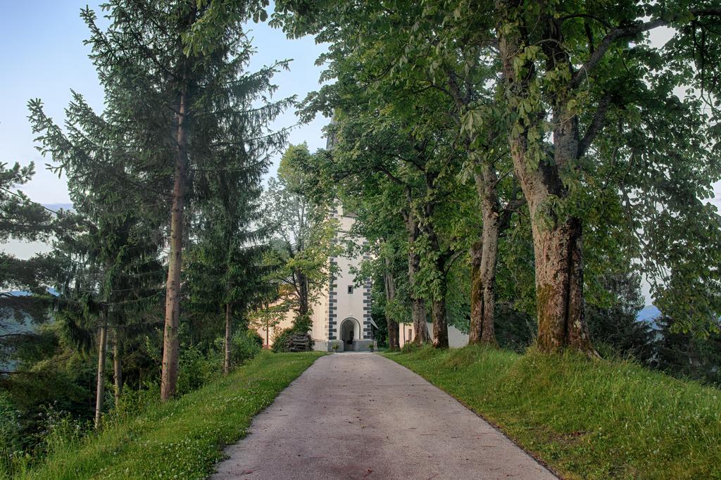 Gostilna Pension Blegos Hotel Poljane nad Škofjo Loko Exterior photo